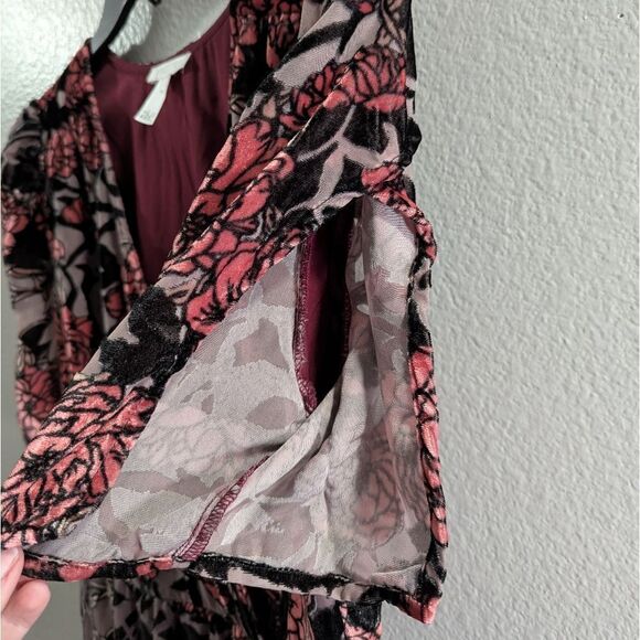 Leith Pink Rose burnout floral velvet tulip sleeve faux wrap dress womens M - Picture 9 of 9